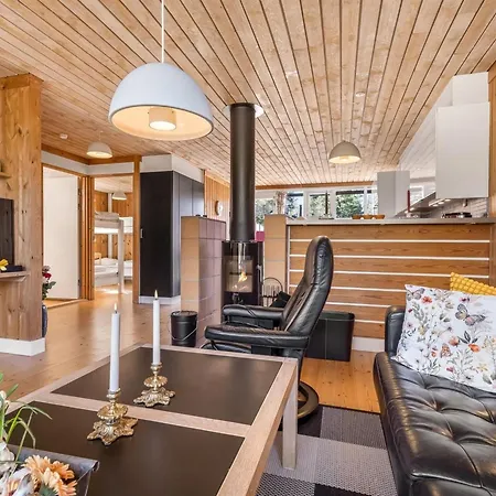 Feriehus Eivi - 200m From The Sea By Interhome